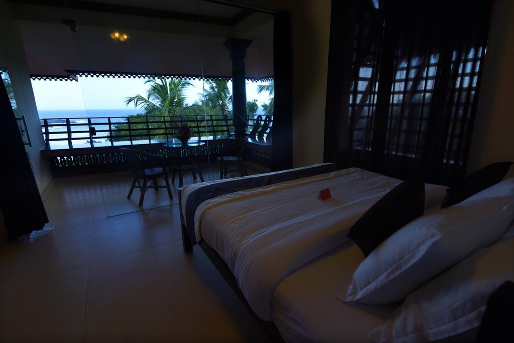Kovalam Beach Hotel Εξωτερικό φωτογραφία