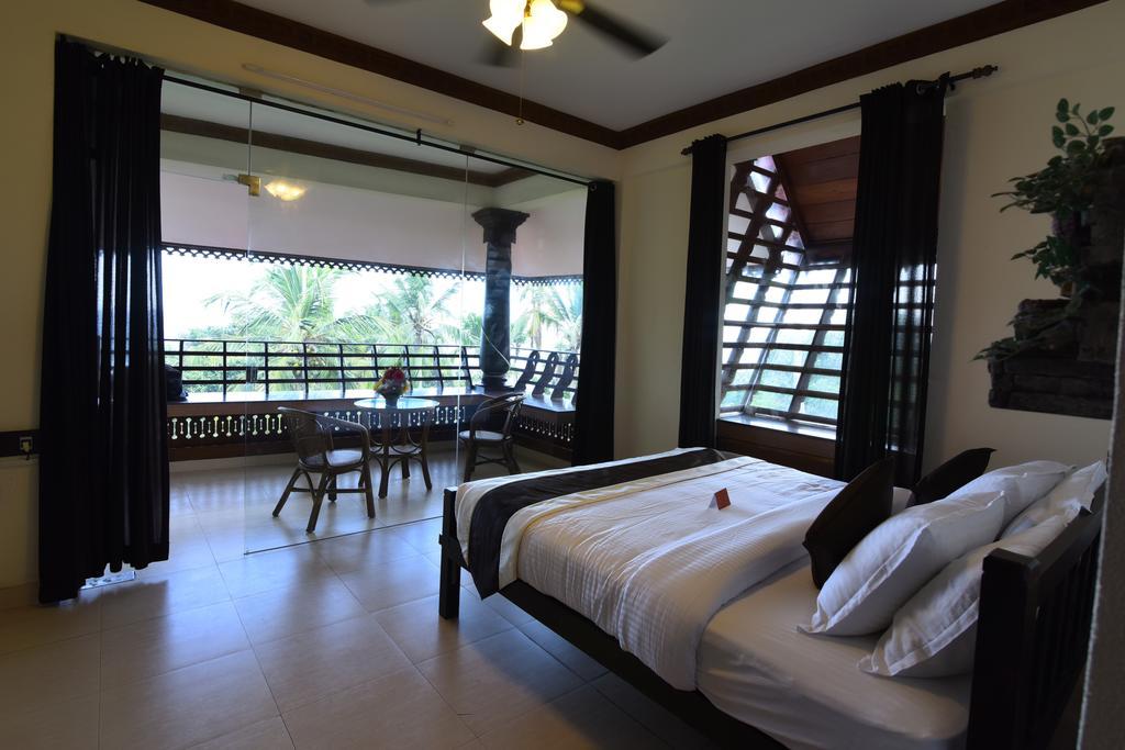 Kovalam Beach Hotel Εξωτερικό φωτογραφία