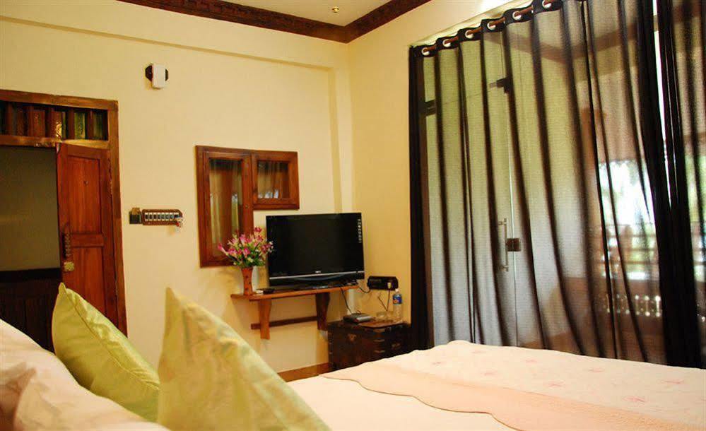 Kovalam Beach Hotel Εξωτερικό φωτογραφία